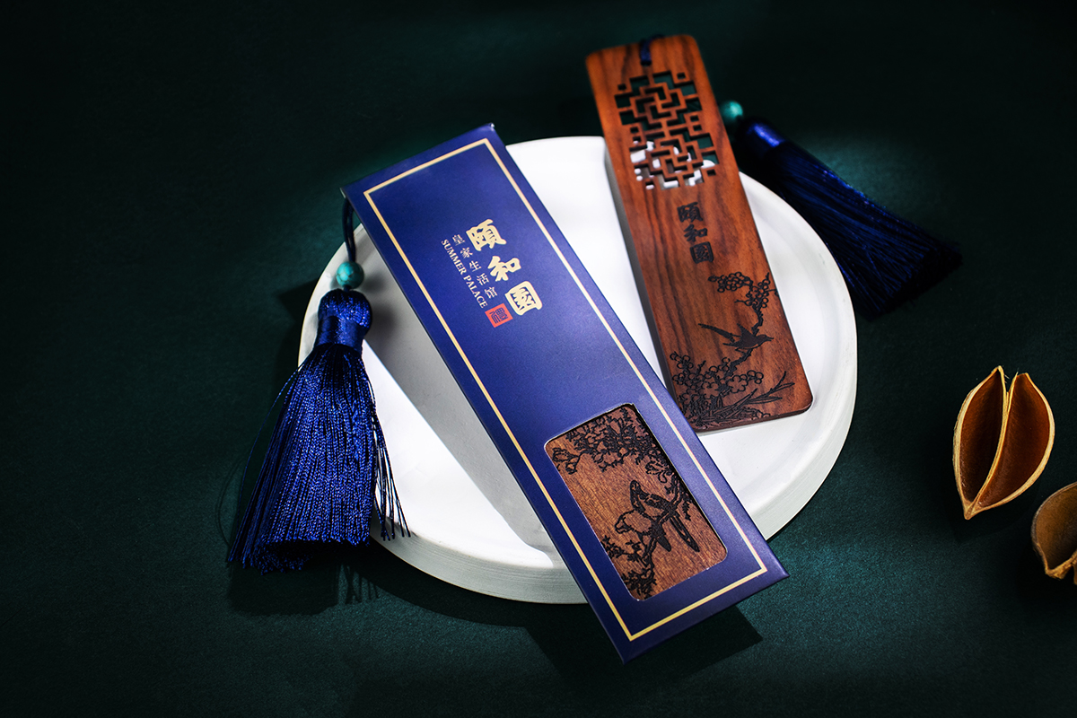 大學(xué)文創(chuàng)產(chǎn)品開發(fā)設(shè)計(jì)存在的問題