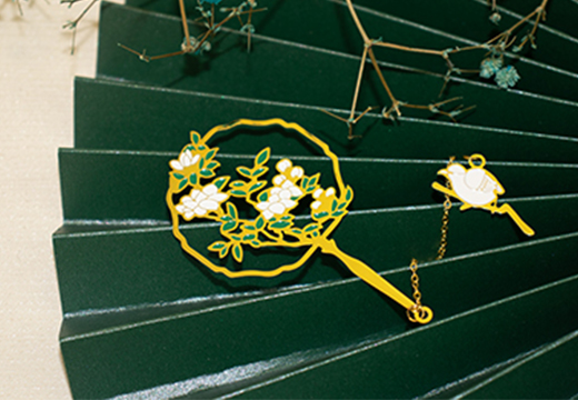 團(tuán)扇吊墜金屬書簽定制