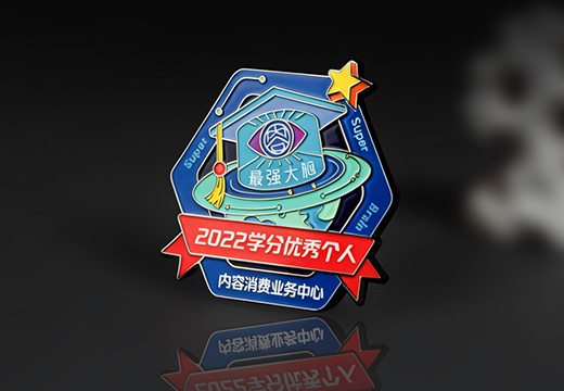 高校烤漆金屬徽章定制